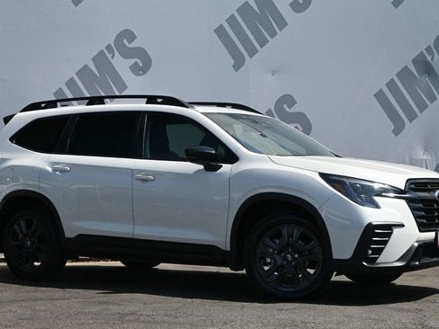 Used 2025 Subaru Ascent Onyx Edition AWD/4WD image 3