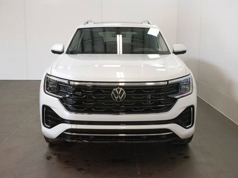Used 2024 Volkswagen Atlas SEL Premium R-Line AWD/4WD image 2