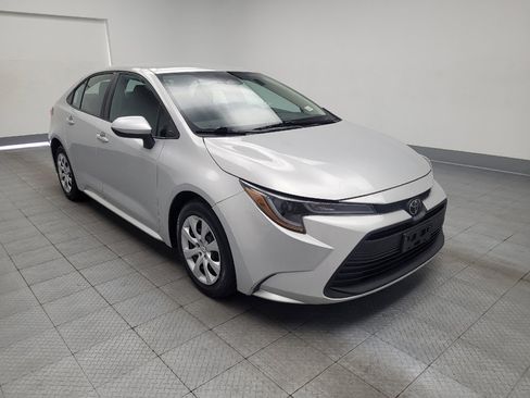 Used 2023 Toyota Corolla LE FWD image 13