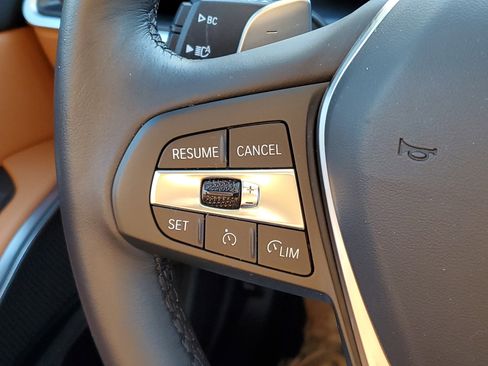 Certified 2023 BMW 330i xDrive Sedan w/ Convenience Package image 12