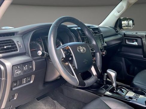 Used 2022 Toyota 4Runner TRD Off-Road Premium w/ TRD Black Wheel Package (TMS) AWD/4WD image 12