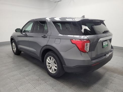 Used 2021 Ford Explorer 2WD image 3
