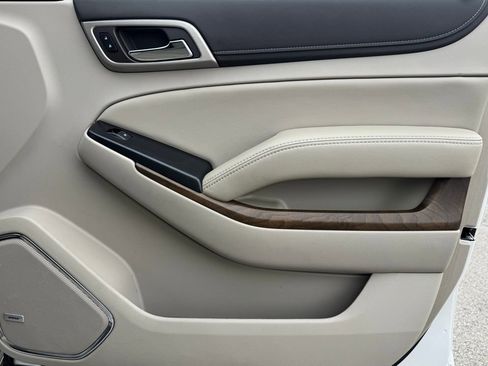 Used 2020 GMC Yukon XL Denali w/ Open Road Package image 27