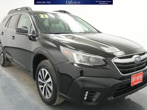 Used 2021 Subaru Outback Premium AWD/4WD image 1