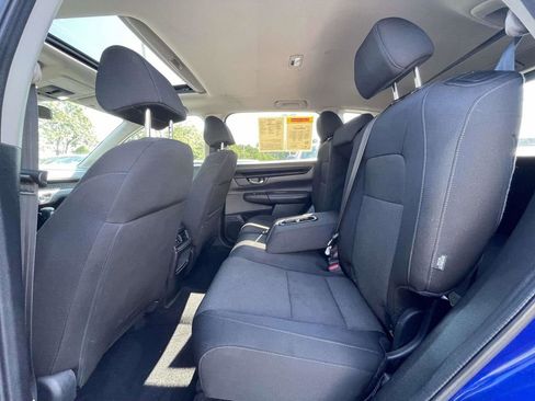 Used 2023 Honda CR-V EX image 10