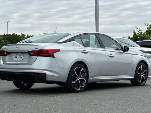 Certified 2023 Nissan Altima 2.5 SR FWD image 4