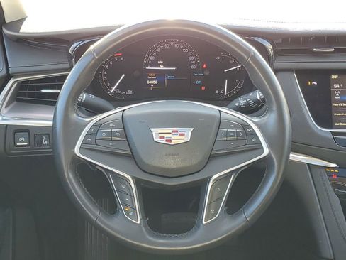 Used 2017 Cadillac XT5 Luxury w/ Driver Awareness Package image 26