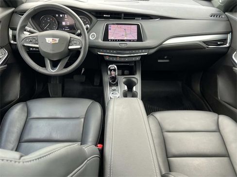 Certified 2023 Cadillac XT4 Premium Luxury w/ Technology Package image 3