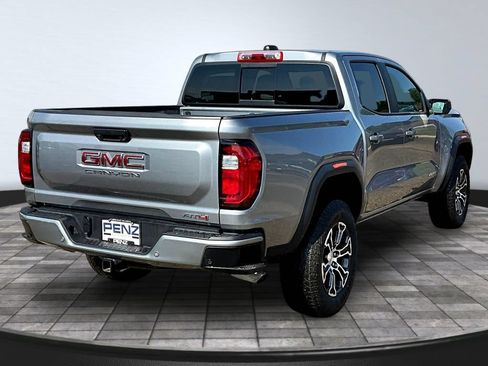Used 2025 GMC Canyon AT4 AWD/4WD image 7