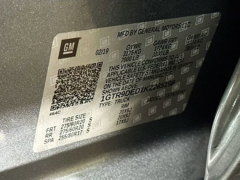 Used 2019 GMC Sierra 1500 SLT w/ SLT Premium Package image 29