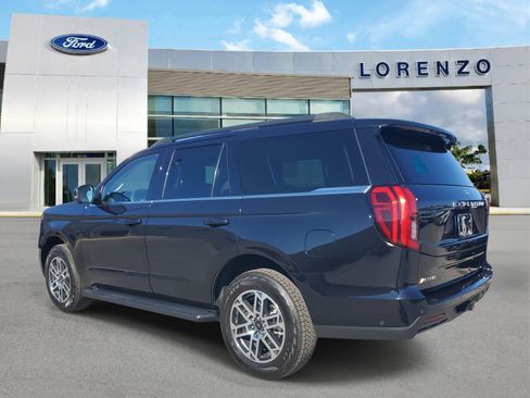 Used 2025 Ford Expedition Active image 7