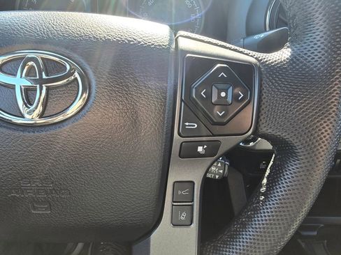 Certified 2022 Toyota Tacoma TRD Sport w/ Technology Package image 20