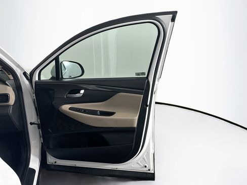 Used 2023 Hyundai Santa Fe SE image 31