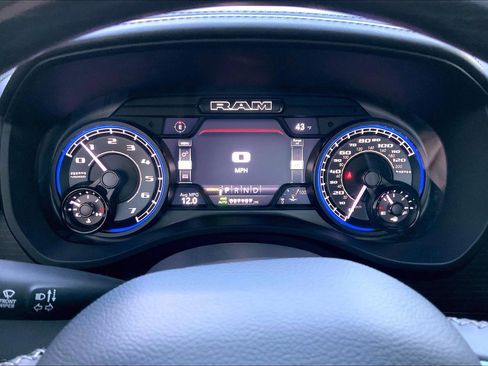 Used 2022 RAM 1500 Limited w/ Body Color Bumper Group image 22