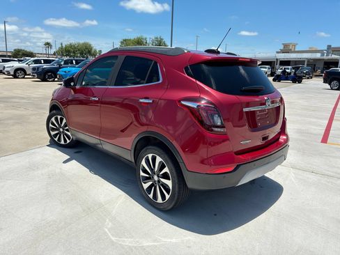 Used 2019 Buick Encore Essence w/ Safety Package II FWD image 5