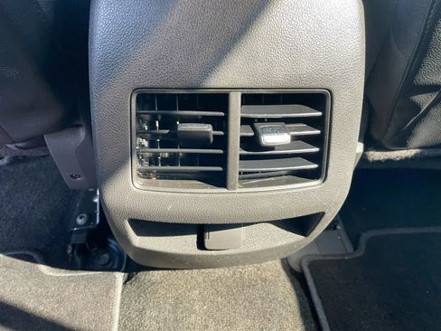 Used 2014 Ford Edge SEL w/ Equipment Group 205A image 24