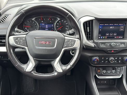 Used 2020 GMC Terrain SLE w/ Driver Convenience Package FWD image 16