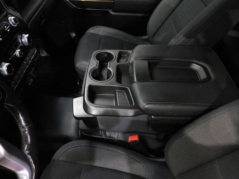 Used 2019 GMC Sierra 1500 SLE w/ SLE Value Package AWD/4WD image 30