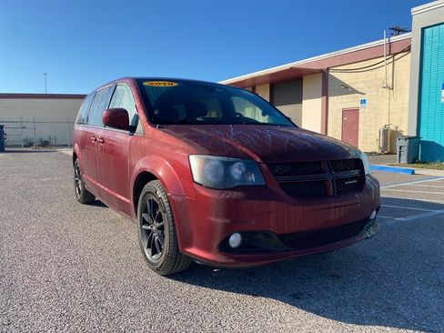 Used 2019 Dodge Grand Caravan GT image 1