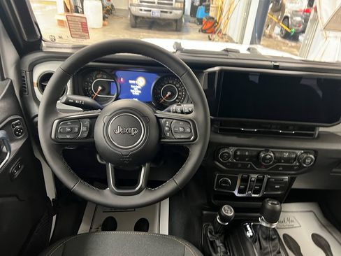 New 2026 Jeep Wrangler Sport S AWD/4WD image 10