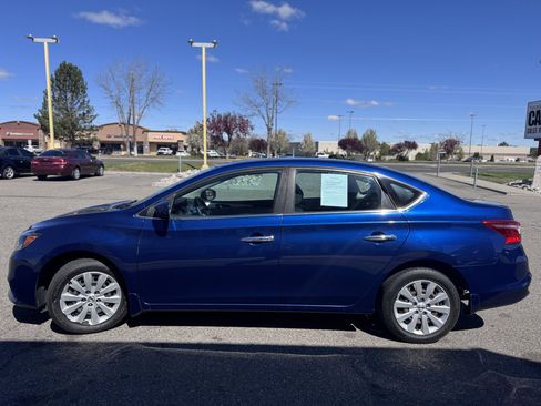 Used 2019 Nissan Sentra S image 5