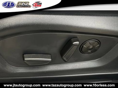 Used 2025 Ford Explorer ST-Line w/ Premium Package RWD image 11