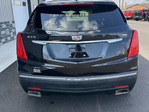 Used 2017 Cadillac XT5 Luxury w/ Driver Awareness Package AWD/4WD image 4