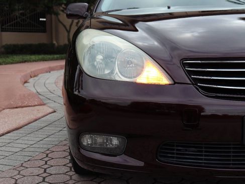 Used 2003 Lexus ES 330 image 12