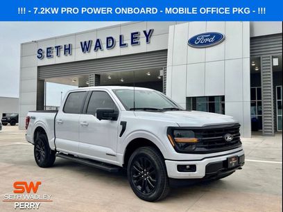 New 2025 Ford F150 XLT w/ Equipment Group 302A MID