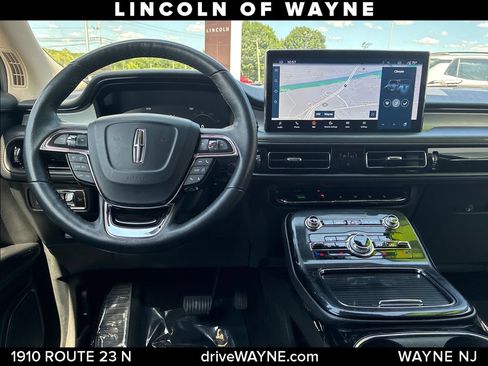 Certified 2023 Lincoln Nautilus AWD w/ Premium Package image 24