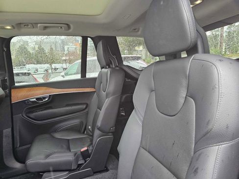 Certified 2023 Volvo XC90 T8 Plus w/ Protection Package Premier AWD/4WD image 18