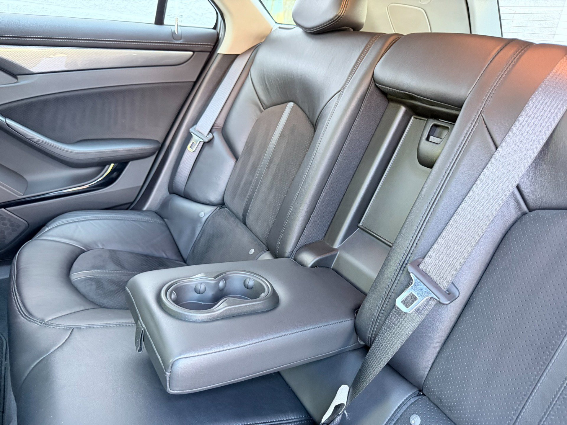 Used 2011 Cadillac CTS V RWD image 37