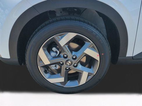 New 2026 Hyundai Venue SEL FWD image 11