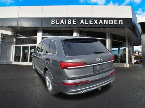 Used 2021 Audi Q7 2.0T Premium Plus w/ Premium Plus Package AWD/4WD image 9