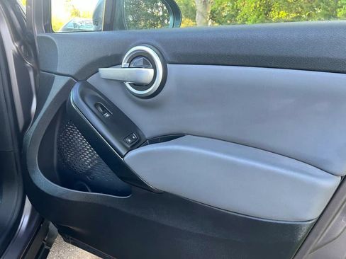 Used 2016 FIAT 500X Easy image 24