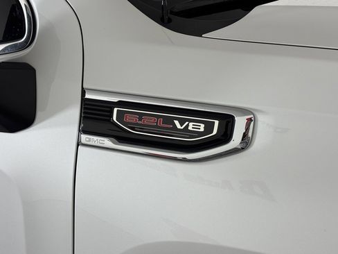 Used 2021 GMC Sierra 1500 Denali image 10