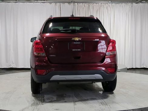 Used 2017 Chevrolet Trax LT w/ Driver Confidence Package image 9