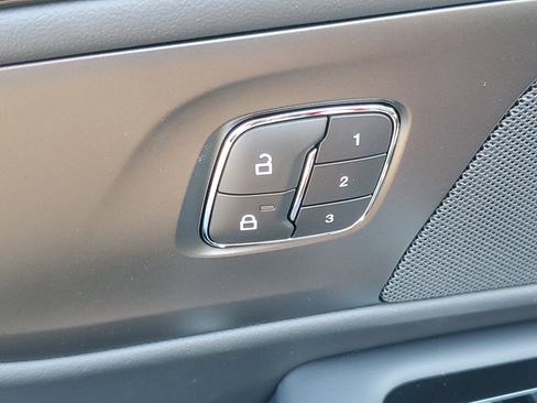 New 2026 Lincoln Nautilus Premier w/ Equipment Group 102A image 8