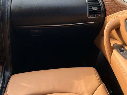 Used 2017 Nissan Armada Platinum image 34