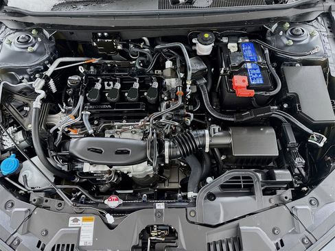 Certified 2025 Honda Accord LX image 10