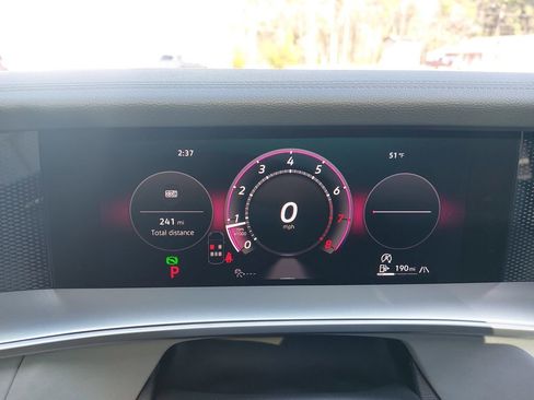 New 2026 Volkswagen Tiguan SE R-Line AWD/4WD image 35
