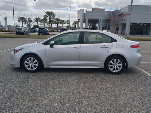 Certified 2025 Toyota Corolla LE image 7