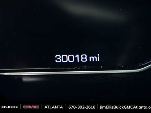 Used 2025 GMC Sierra 1500 SLT AWD/4WD image 8
