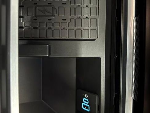 Used 2026 Ford F450 Platinum w/ FX4 Off-Road Package image 37