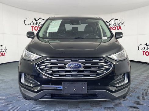 Used 2024 Ford Edge Titanium image 2