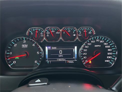 Used 2018 Chevrolet Tahoe LT image 18