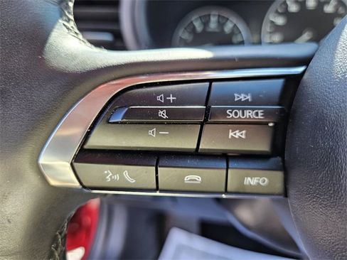 Used 2024 MAZDA MAZDA3 s image 27