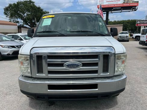 Used 2013 Ford E-250 and Econoline 250 w/ PWR Group image 2