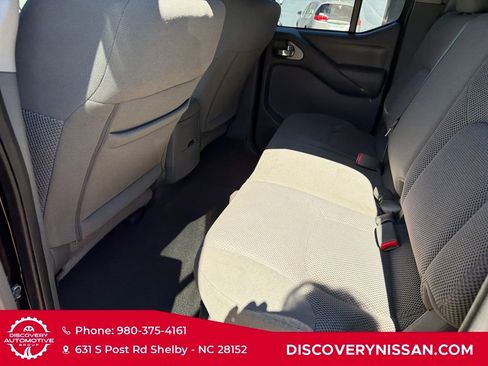Certified 2019 Nissan Frontier SV w/ Value Truck Package image 32