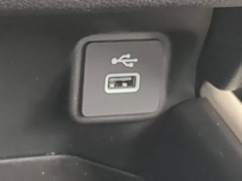 Used 2024 Honda HR-V LX image 17